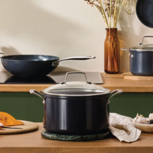 Essential Non-stick Ceramic Stockpot with Glass Lid