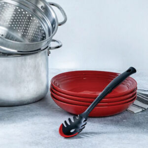 Revolution? Bi-Material Pasta Spoon