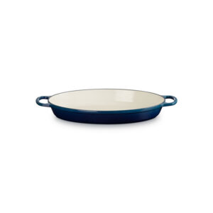 Signature Oval Baker