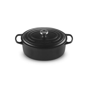 Signature Oval Dutch Oven